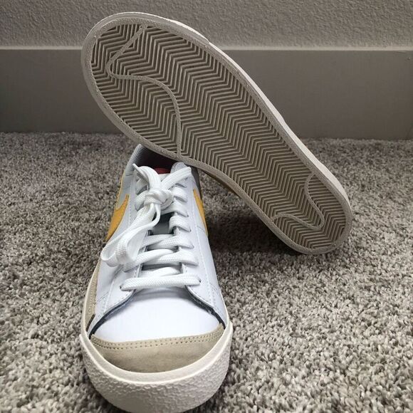 Nike Blazer Low 77' Women’s Size 7 - Picture 4 of 6